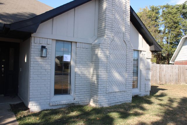 1663 Riverway Bend Circle, Dallas, TX 75217