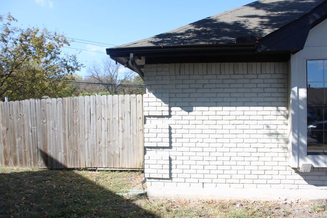 1663 Riverway Bend Circle, Dallas, TX 75217