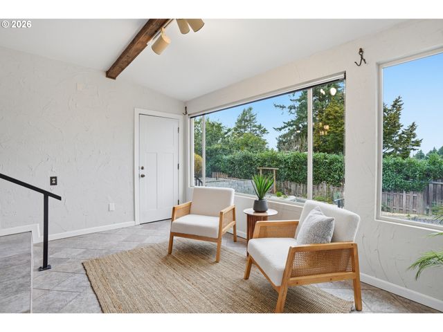 1325 Nw 9TH St, Gresham, OR 97030