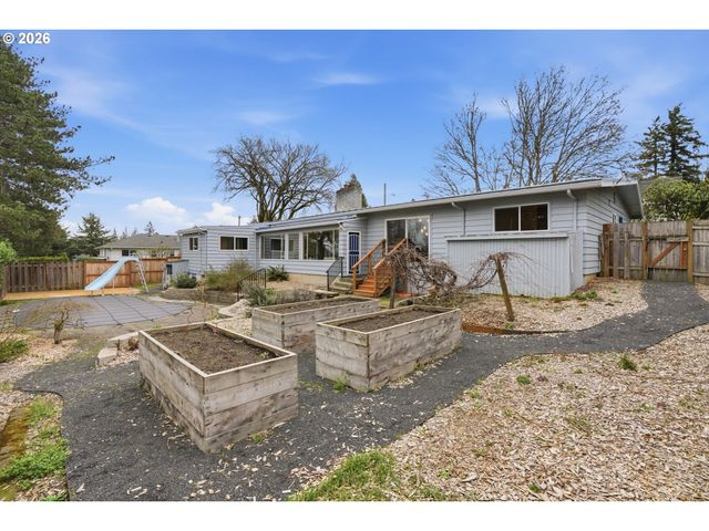 1325 Nw 9TH St, Gresham, OR 97030