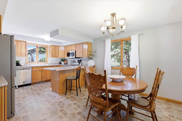 W3187 CREEK VIEW LANE, Appleton, WI 54915