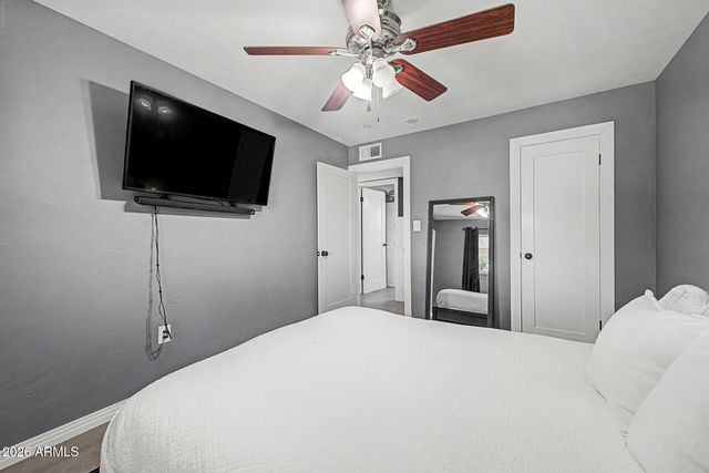 1761 W 5TH Place, Mesa, AZ 85201