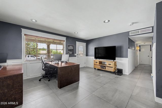 1761 W 5TH Place, Mesa, AZ 85201