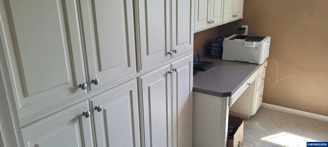 1678 Jay Pl SE, Jefferson, OR 97352
