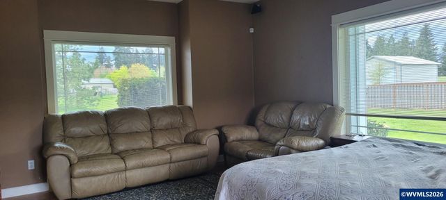 1678 Jay Pl SE, Jefferson, OR 97352