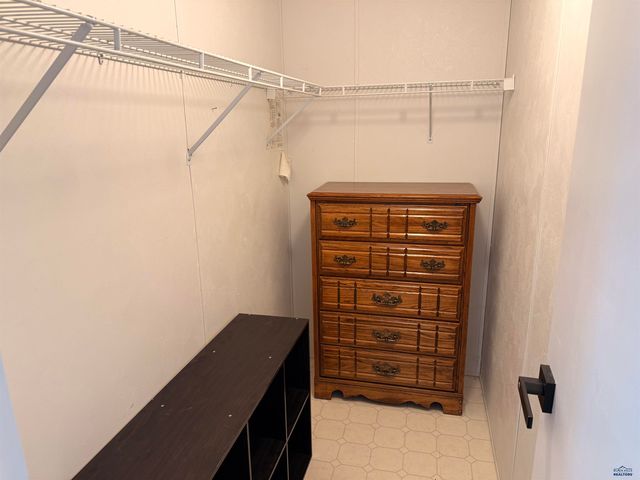 5913 CREEK DR, Black Hawk, SD 57718
