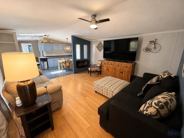 5913 CREEK DR, Black Hawk, SD 57718