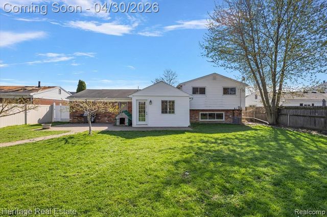 14411 Harrison Street, Livonia, MI 48154