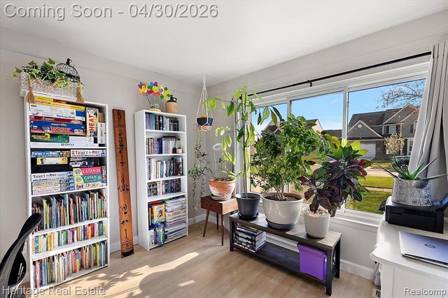 14411 Harrison Street, Livonia, MI 48154