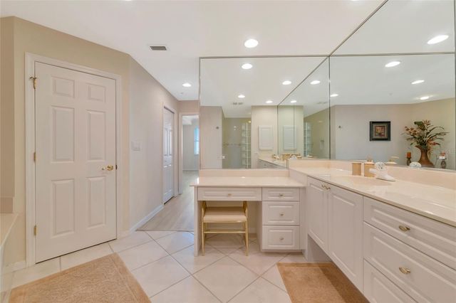 242 HIDDEN BAY DRIVE 602, Osprey, FL 34229