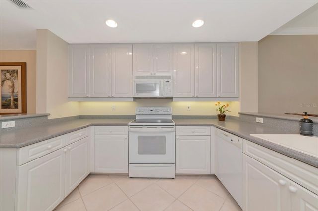 242 HIDDEN BAY DRIVE 602, Osprey, FL 34229