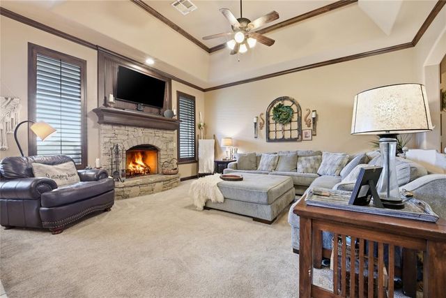 12720 NW 6th Street, Yukon, OK 73099