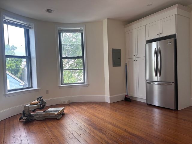 92 White St 3, Boston, MA 02128