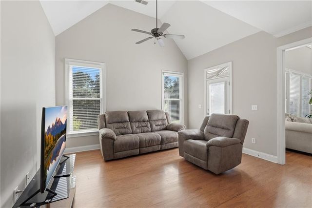 2985 Ivy Brook Lane, Buford, GA 30519