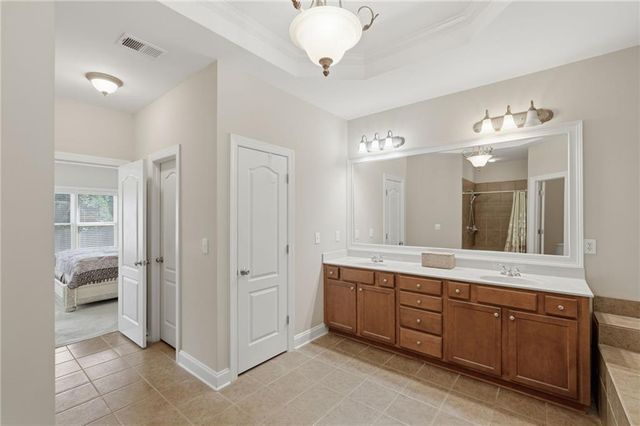 2985 Ivy Brook Lane, Buford, GA 30519
