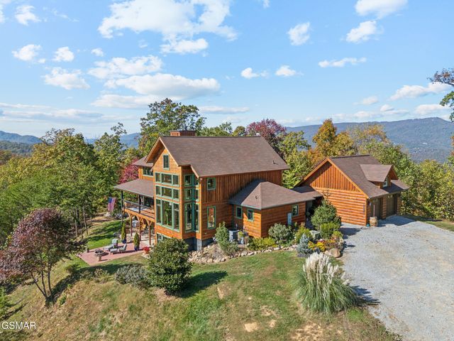 1642 Little Cove Road, Sevierville, TN 37862