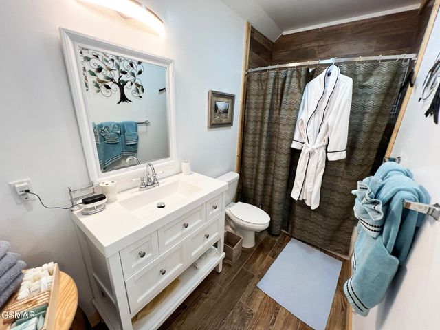1642 Little Cove Road, Sevierville, TN 37862