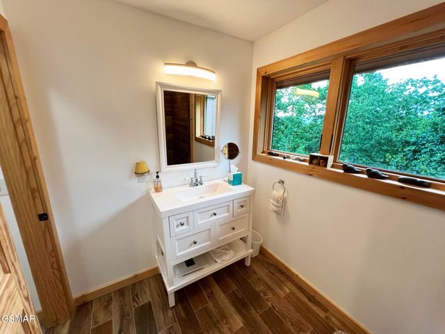 1642 Little Cove Road, Sevierville, TN 37862