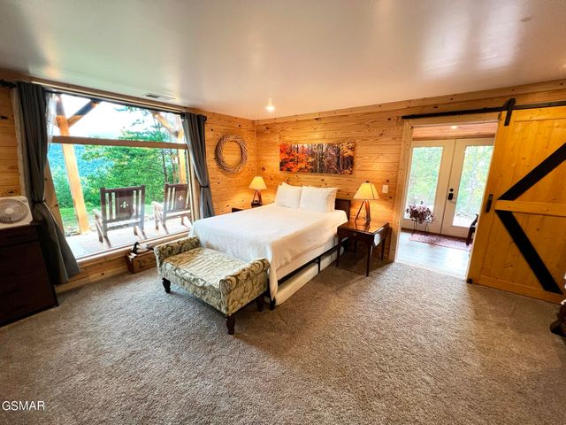 1642 Little Cove Road, Sevierville, TN 37862