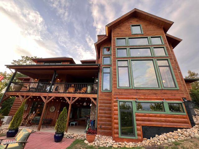1642 Little Cove Road, Sevierville, TN 37862