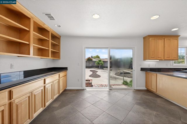 8271 Cavalier Lane, Dublin, CA 94568
