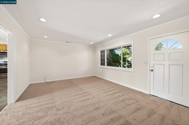 8271 Cavalier Lane, Dublin, CA 94568