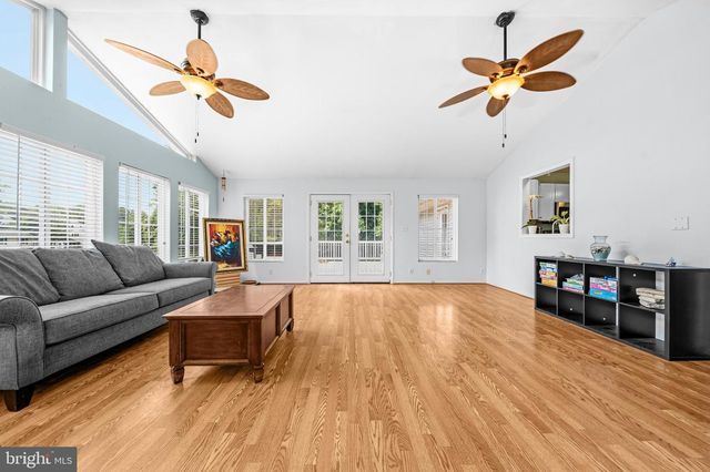 1115 SKYWAY DR, Annapolis, MD 21409