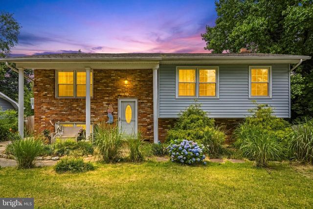 1115 SKYWAY DR, Annapolis, MD 21409