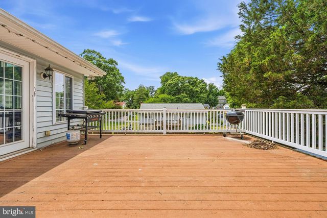1115 SKYWAY DR, Annapolis, MD 21409