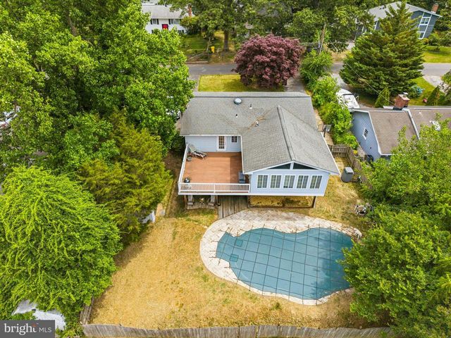 1115 SKYWAY DR, Annapolis, MD 21409