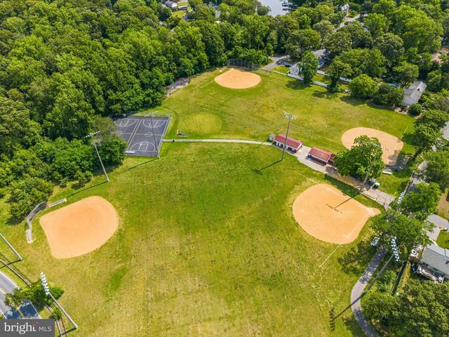 1115 SKYWAY DR, Annapolis, MD 21409