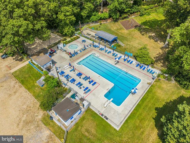 1115 SKYWAY DR, Annapolis, MD 21409