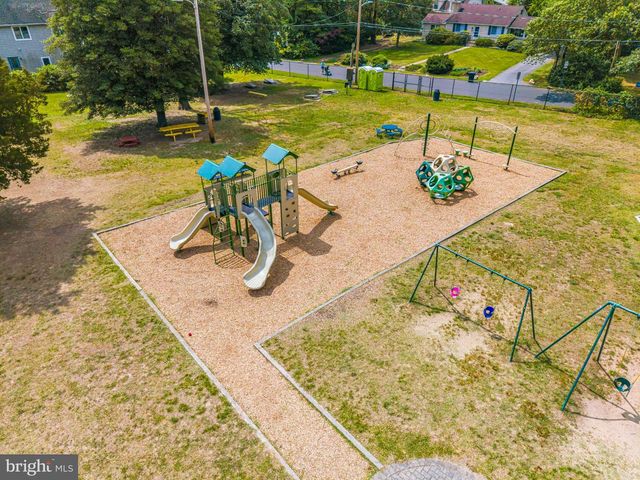 1115 SKYWAY DR, Annapolis, MD 21409