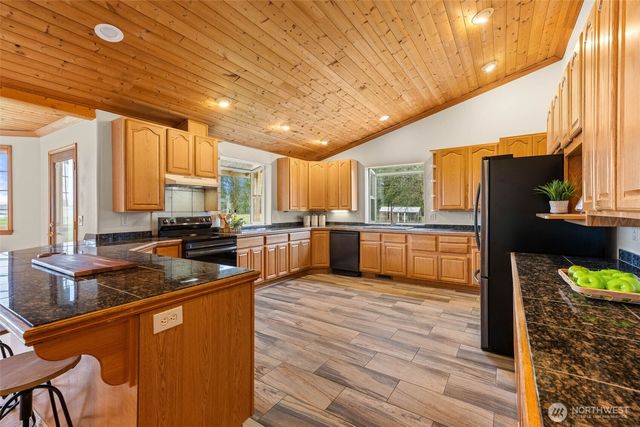 30608 40th Avenue S, Roy, WA 98580