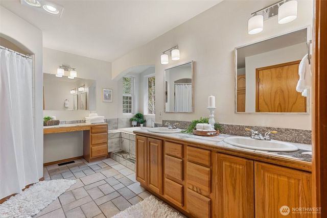 30608 40th Avenue S, Roy, WA 98580