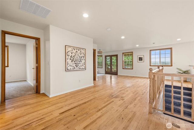 30608 40th Avenue S, Roy, WA 98580