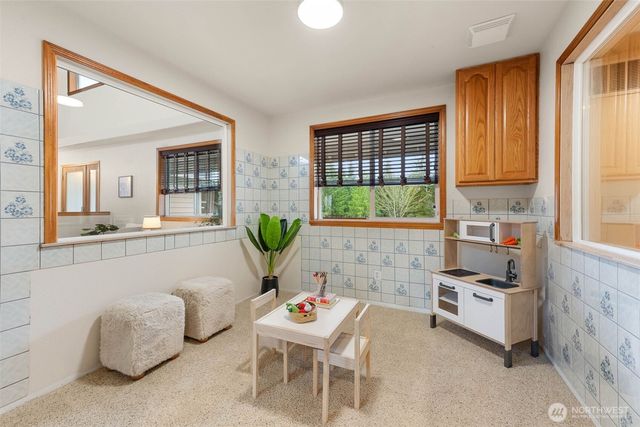 30608 40th Avenue S, Roy, WA 98580