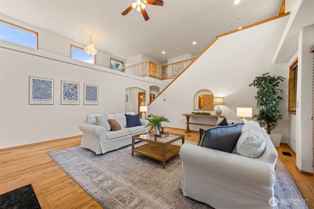 30608 40th Avenue S, Roy, WA 98580