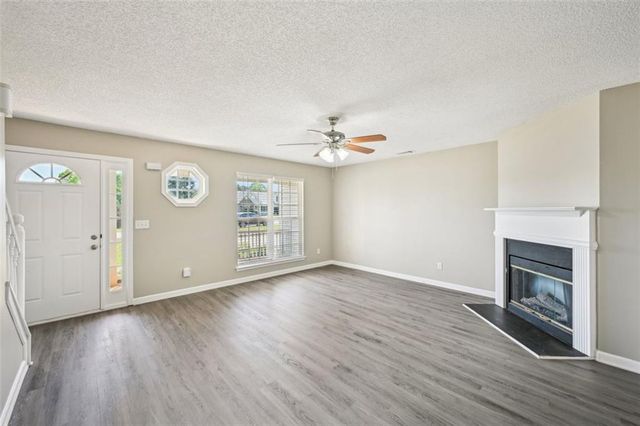 120 HUNTINGTON Terrace, Griffin, GA 30224