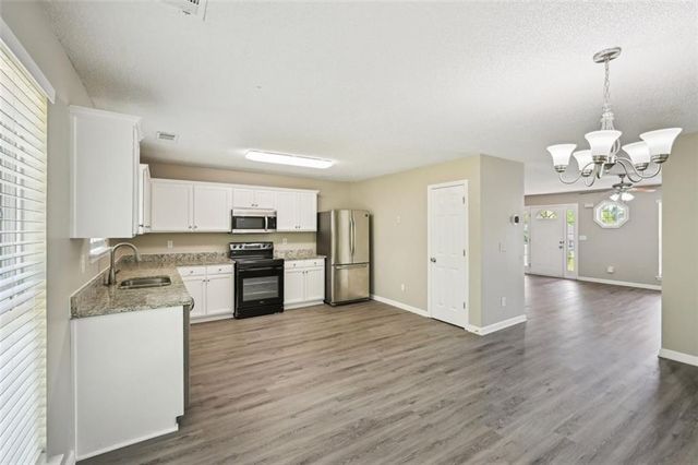 120 HUNTINGTON Terrace, Griffin, GA 30224