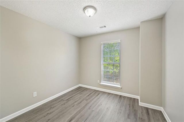 120 HUNTINGTON Terrace, Griffin, GA 30224