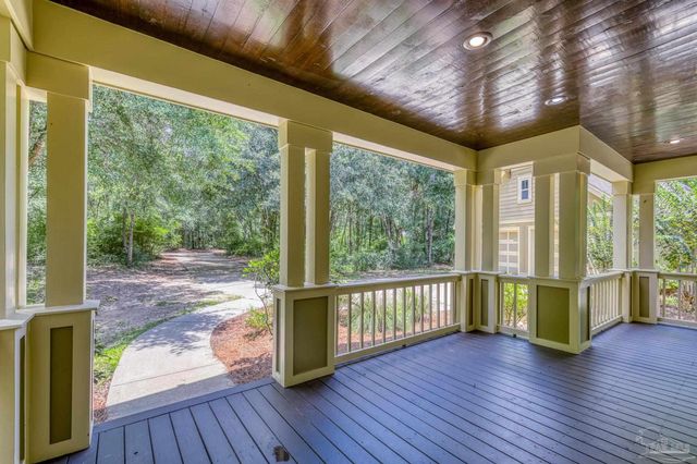 7515 Whiting Acres Ln, Milton, FL 32570