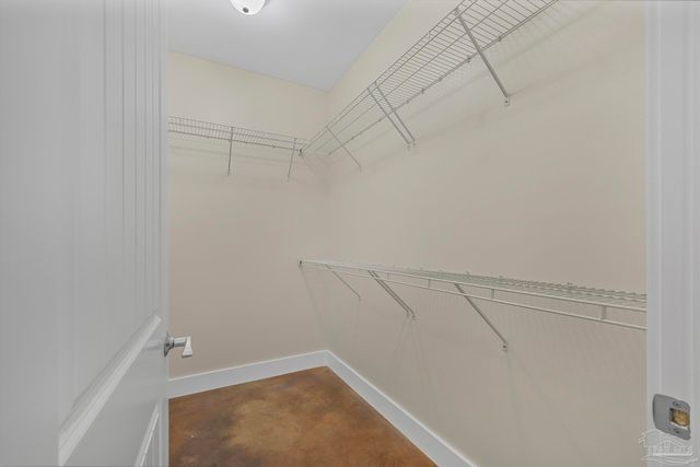 7515 Whiting Acres Ln, Milton, FL 32570