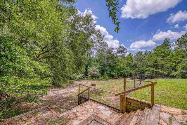 7515 Whiting Acres Ln, Milton, FL 32570