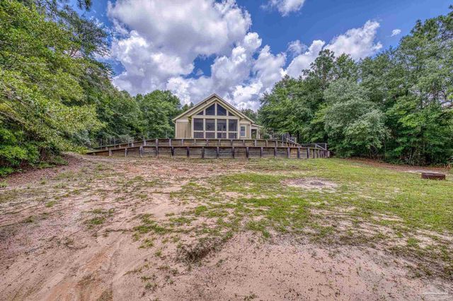 7515 Whiting Acres Ln, Milton, FL 32570