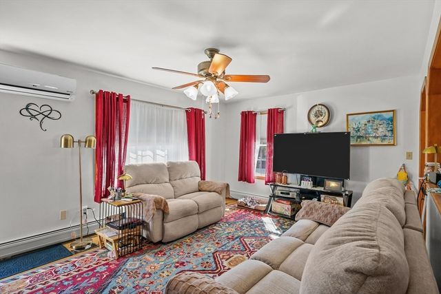 21 Bradley Ave, Somerset, MA 02725