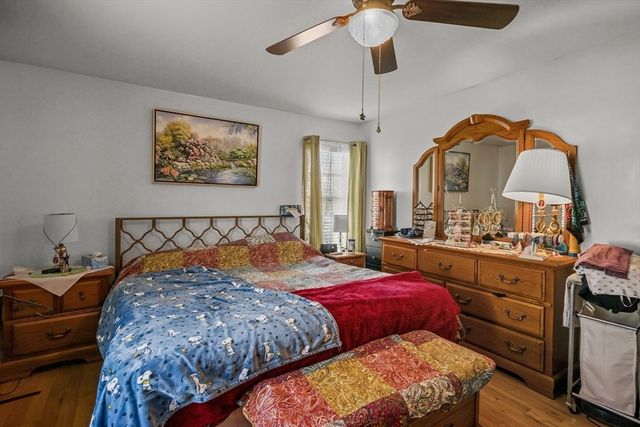 21 Bradley Ave, Somerset, MA 02725