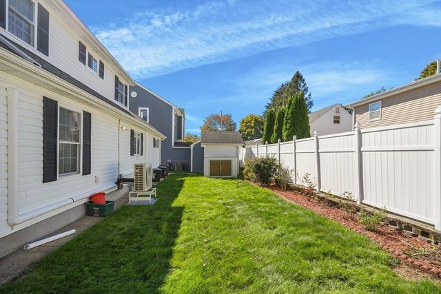 21 Bradley Ave, Somerset, MA 02725