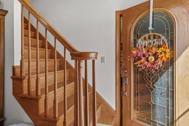 21 Bradley Ave, Somerset, MA 02725