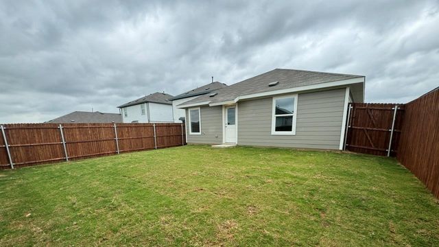 5541 FLANNEL Lane, Denton, TX 76249